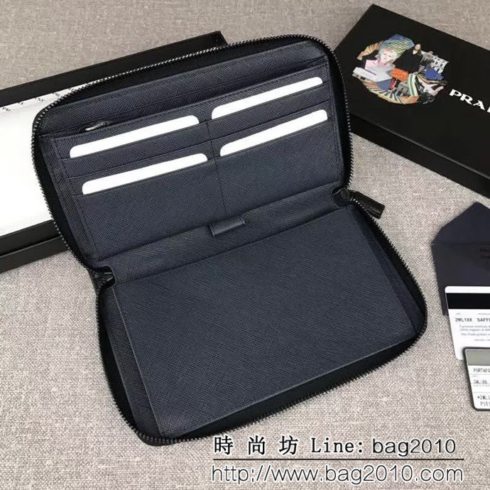 PRADA普拉達 專櫃最新爆款 十字紋牛皮 男士大號單拉鏈錢包 2ML188 DD1858